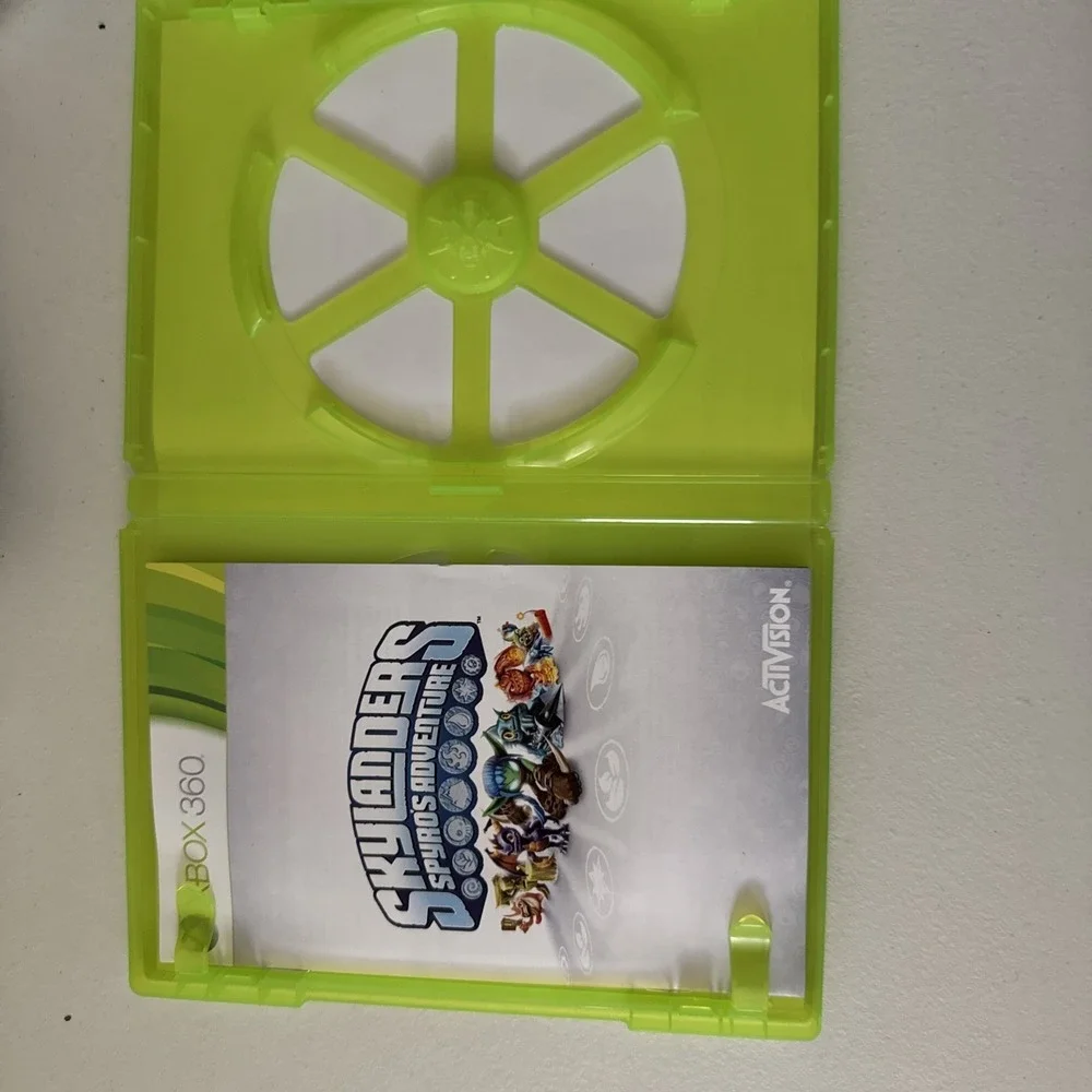 Skylanders Spyros Advernteres Xbox 360 Case Only